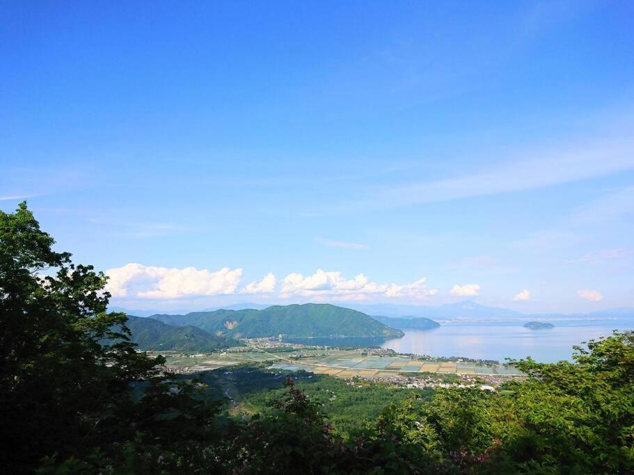 Farm Sanzaemon-tei: Traditional Japanese Folk House Retreat